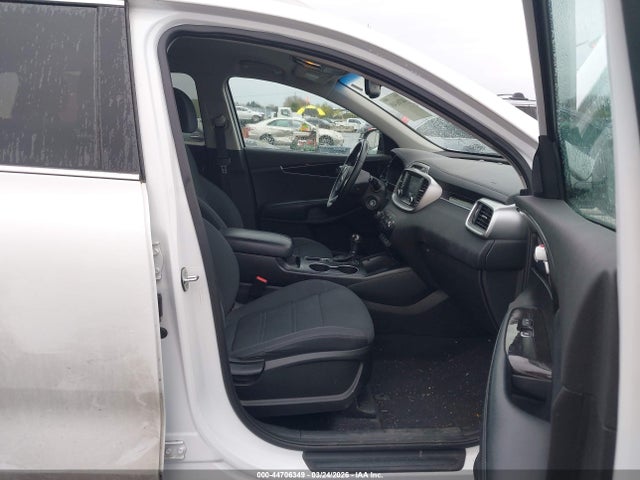 5XYPGDA30HG294760 KIA Sorento 2.4l Lx