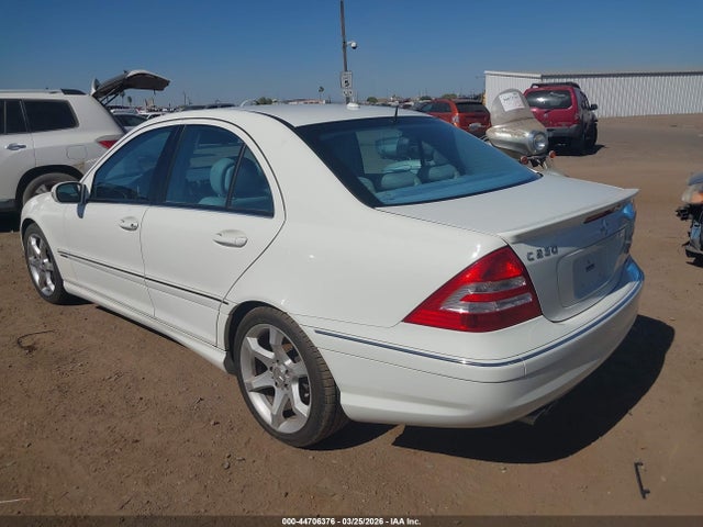 44706376 :رقم المزاد ، WDBRF52H17F891654 vin ، 2007 Mercedes-benz C 230 Sport مزاد بيع