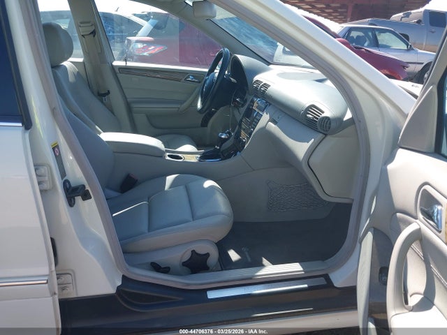 44706376 :رقم المزاد ، WDBRF52H17F891654 vin ، 2007 Mercedes-benz C 230 Sport مزاد بيع