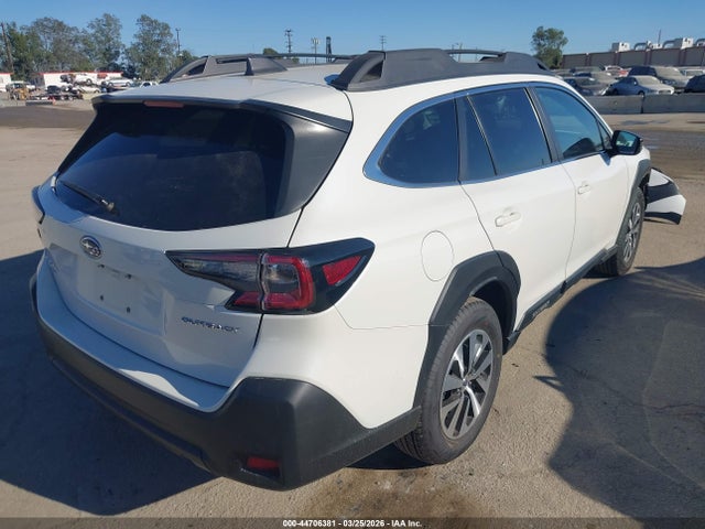 44706381 :رقم المزاد ، 4S4BTADC2R3240992 vin ، 2024 Subaru Outback Premium مزاد بيع
