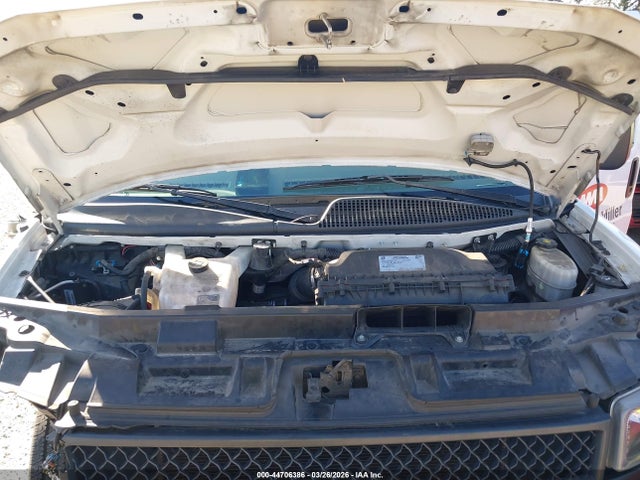 1GCWGAFPXJ1186254 Chevrolet Express 2500 Work Van