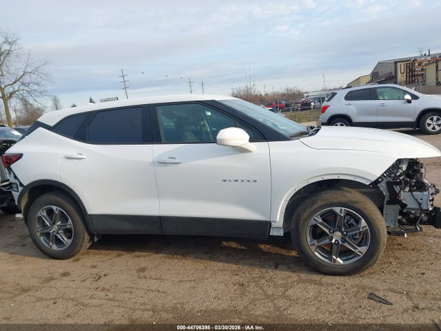 Aukcja sprzedaży 2025 Chevrolet Blazer Awd 2lt, vin: 3GNKBHR42SS105682, numer aukcji: 44706398