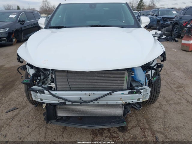 Aukcja sprzedaży 2025 Chevrolet Blazer Awd 2lt, vin: 3GNKBHR42SS105682, numer aukcji: 44706398