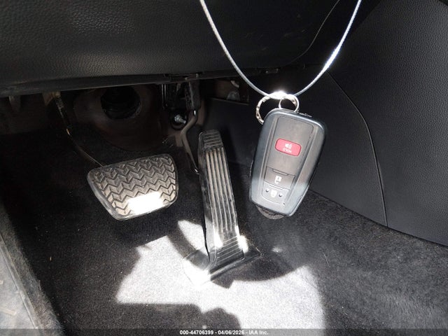 2024 Toyota Rav4 Xle მანქანა იყიდება აუქციონზე, vin: 2T3P1RFV2RW461423, აუქციონის ნომერი: 44706399