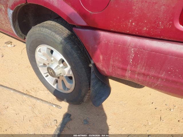 44706401 :رقم المزاد ، 4S6CM58W8W4423758 vin ، 1998 Honda Passport Ex/lx مزاد بيع