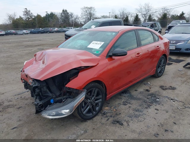 44706429 :رقم المزاد ، 3KPF34AD5ME277833 vin ، 2021 Kia Forte Gt-line مزاد بيع