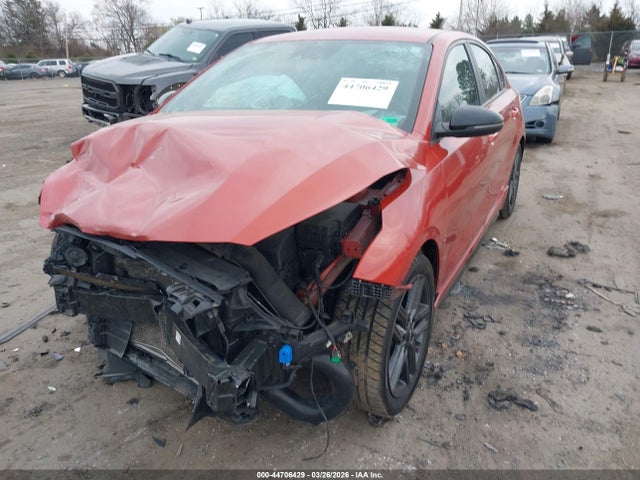 44706429 :رقم المزاد ، 3KPF34AD5ME277833 vin ، 2021 Kia Forte Gt-line مزاد بيع