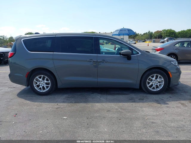 2023 Chrysler Pacifica Touring L მანქანა იყიდება აუქციონზე, vin: 2C4RC1BG3PR577295, აუქციონის ნომერი: 44706432
