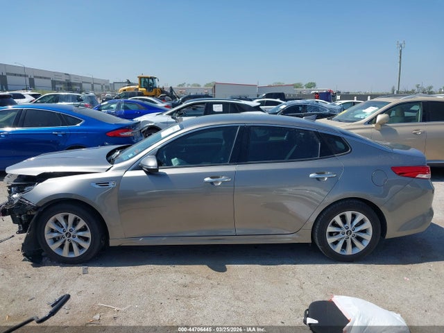 Продажа на аукционе авто 2018 Kia Optima Ex, vin: 5XXGU4L33JG238019, номер лота: 44706445