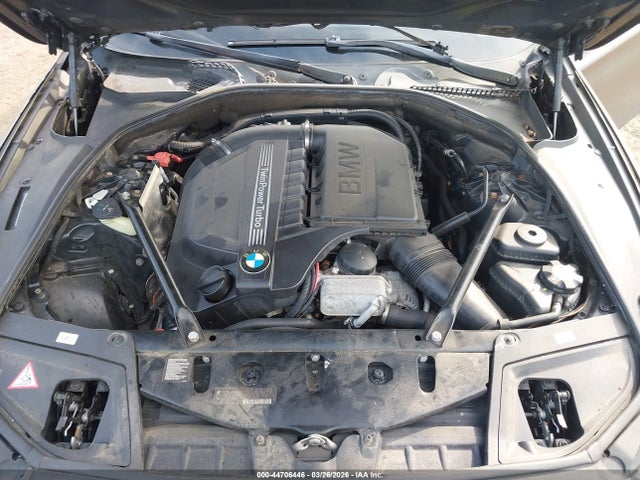 44706446 :رقم المزاد ، WBA5B3C55ED537002 vin ، 2014 Bmw 535i Xdrive مزاد بيع