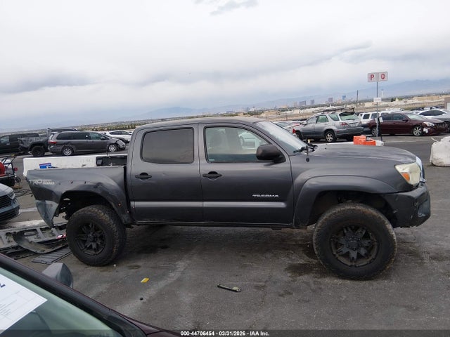 Toyota Tacoma Base V6 2015 3TMLU4EN6FM168776 Image 14