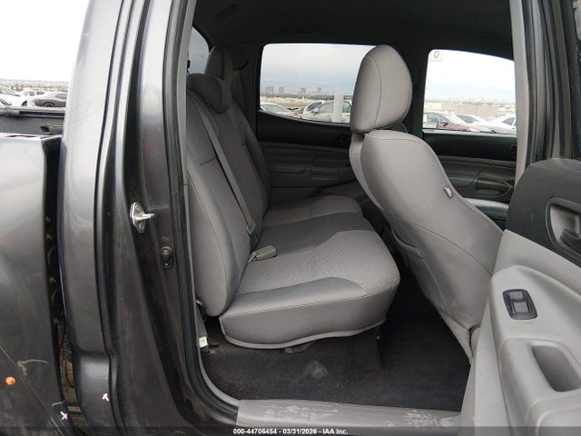 Toyota Tacoma Base V6 2015 3TMLU4EN6FM168776 Image 8