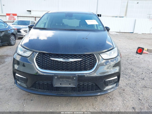 Продажа на аукционе авто 2023 Chrysler Pacifica Hybrid Touring L, vin: 2C4RC1L75PR622042, номер лота: 44706476