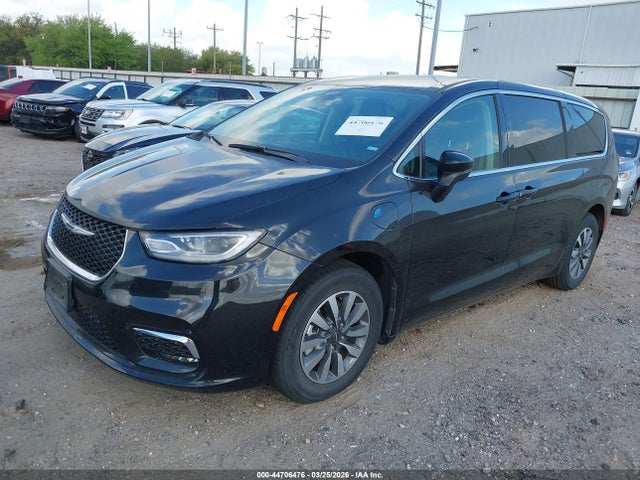 2023 CHRYSLER PACIFICA HYBRID 2C4RC1L75PR622042 Photo 1