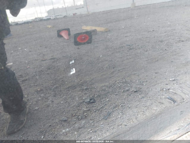 2023 CHRYSLER PACIFICA HYBRID 2C4RC1L75PR622042 Photo 5