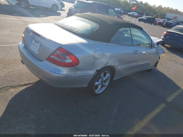 Продажа на аукционе авто 2005 Mercedes-benz Clk 320, vin: WDBTK65G35T042585, номер лота: 44706494