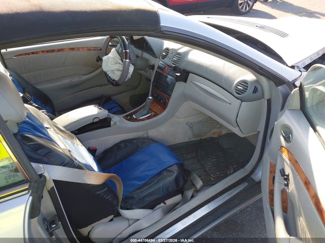 Продажа на аукционе авто 2005 Mercedes-benz Clk 320, vin: WDBTK65G35T042585, номер лота: 44706494
