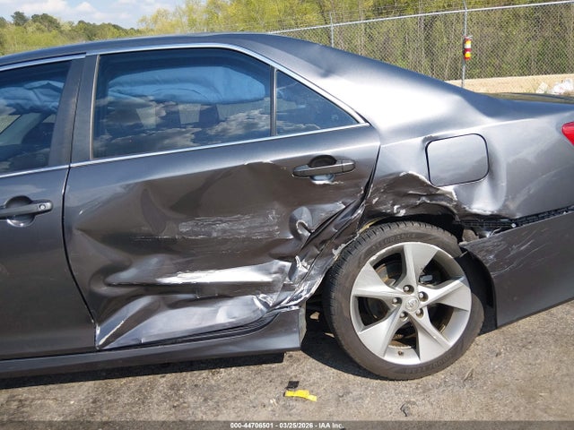 Aukcja sprzedaży 2014 Toyota Camry Se Sport, vin: 4T1BF1FK4EU433242, numer aukcji: 44706501