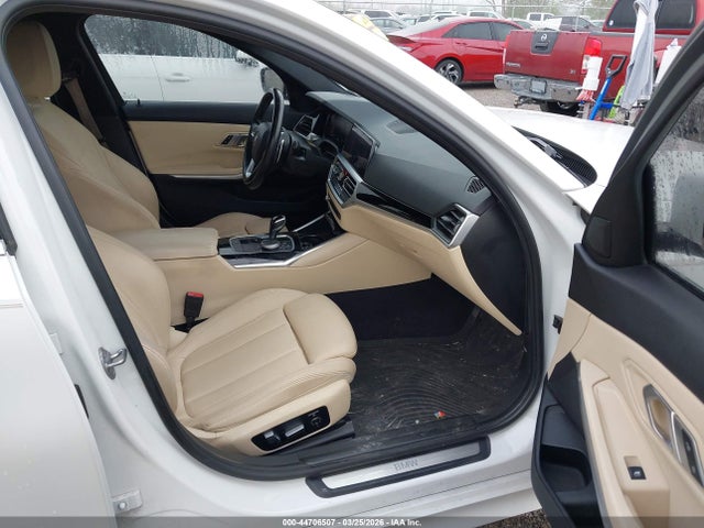 44706507 :رقم المزاد ، WBA5R1C57KAK07939 vin ، 2019 Bmw 330i مزاد بيع