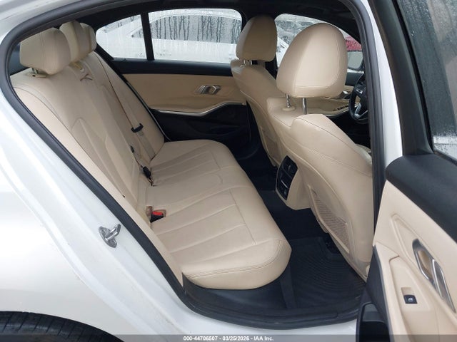 44706507 :رقم المزاد ، WBA5R1C57KAK07939 vin ، 2019 Bmw 330i مزاد بيع