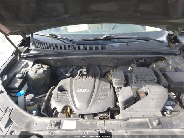 44706511 :رقم المزاد ، 5XYKT4A66DG318702 vin ، 2013 Kia Sorento Lx مزاد بيع