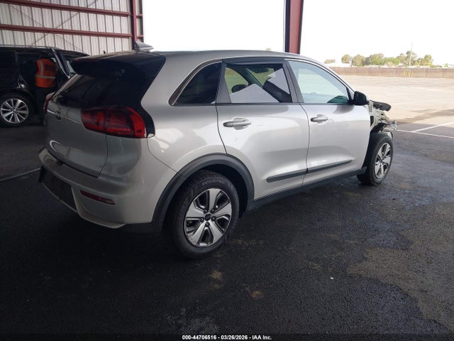 2018 KIA NIRO KNDCB3LC7J5210131 Photo 3