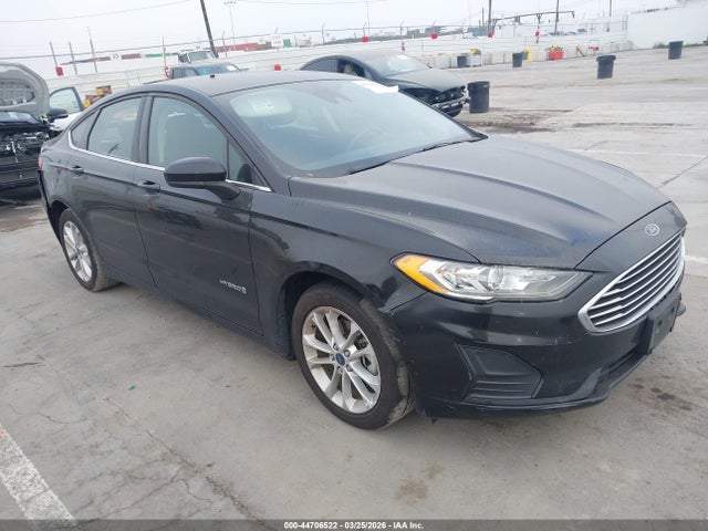 Ford Fusion Hybrid Se 2019 3FA6P0LU7KR200841 main image