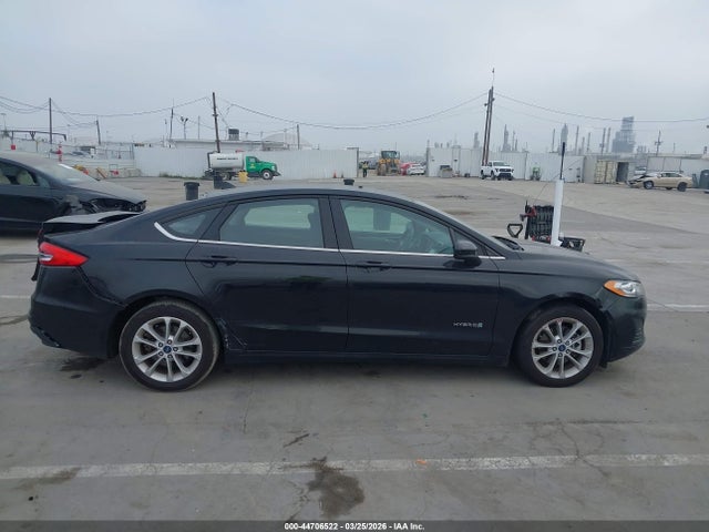 Ford Fusion Hybrid Se 2019 3FA6P0LU7KR200841 Image 13