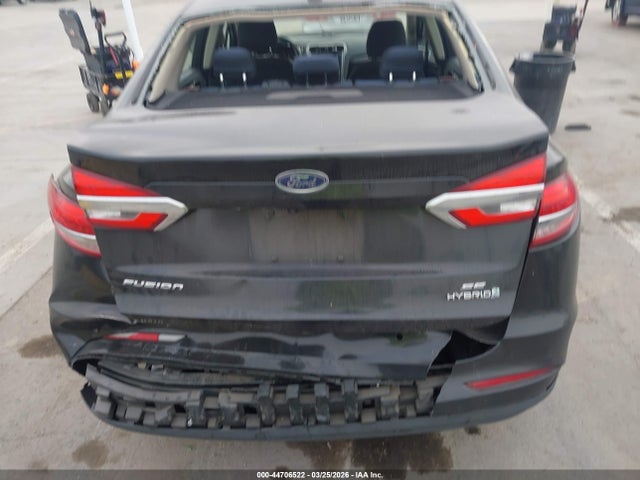 Ford Fusion Hybrid Se 2019 3FA6P0LU7KR200841 Image 6