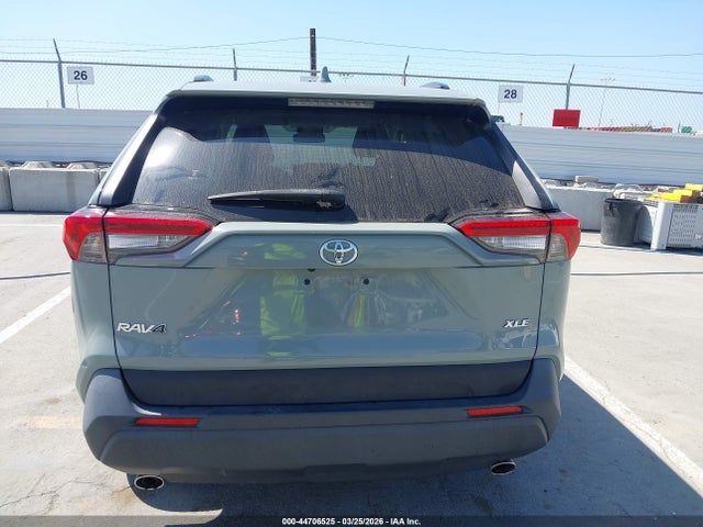 Toyota Rav4 Xle 2019 JTMW1RFV3KD026702 Image 16