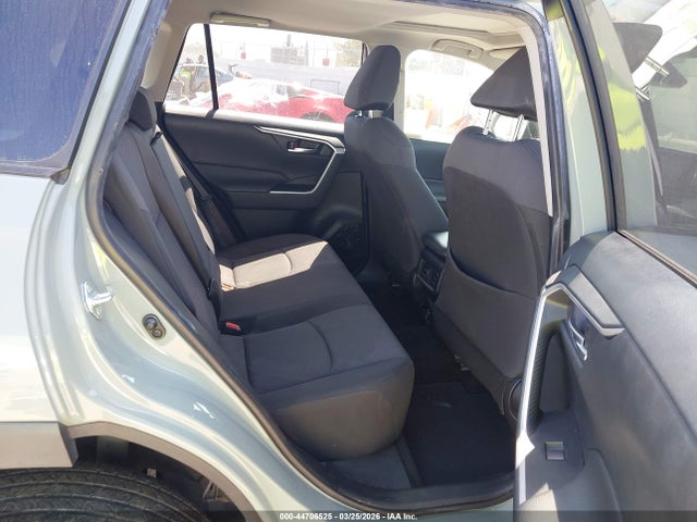 Toyota Rav4 Xle 2019 JTMW1RFV3KD026702 Image 8