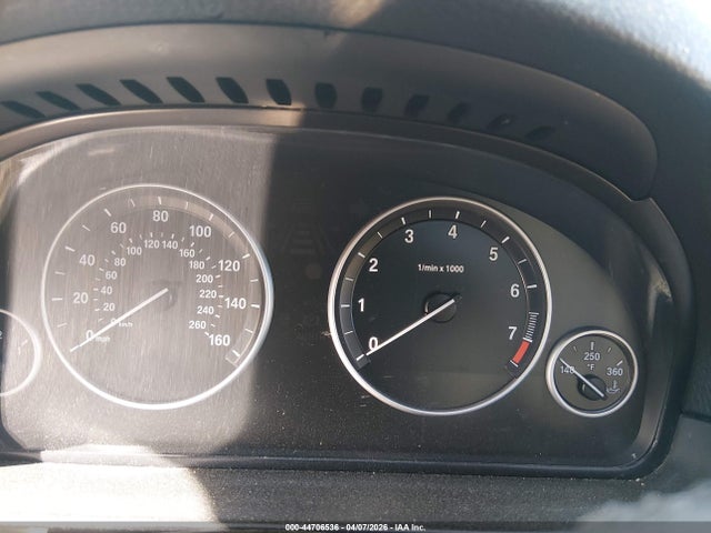 44706536 :رقم المزاد ، WBAFR1C53BC748026 vin ، 2011 Bmw 528i مزاد بيع
