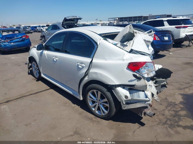 4S3BMBC64E3037793 Subaru Legacy 2.5i Premium