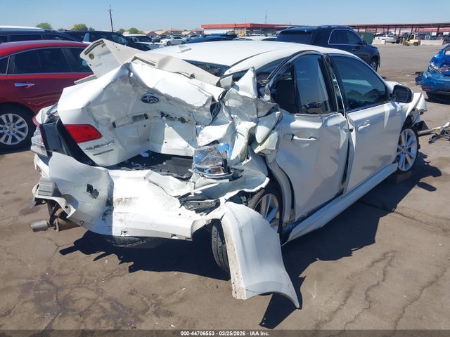 4S3BMBC64E3037793 Subaru Legacy 2.5i Premium