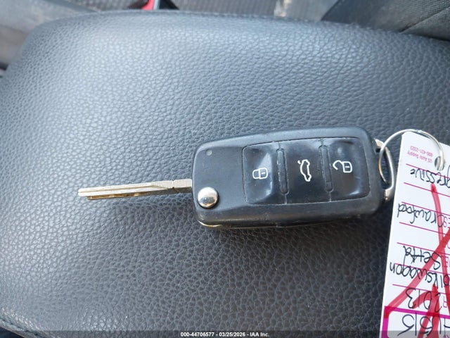 Продаж на аукціоні авто 2013 Volkswagen Jetta Sportwagen 2.5l S, vin: 3VWPP7AJ7DM646291, номер лоту: 44706577