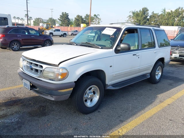 1996 FORD EXPLORER 1FMDU32P4TZB27394 Photo 1
