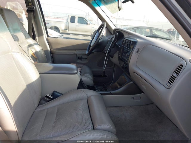 1996 FORD EXPLORER 1FMDU32P4TZB27394 Photo 4