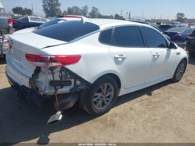 5XXGT4L3XLG396928 KIA Optima Lx