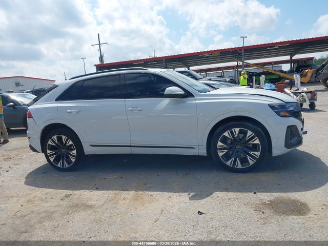 WA1BVBF13RD019566 Audi Q8 Premium Plus 55 Tfsi Quattro