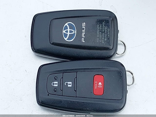 JTDKBRFU4H3048421 Toyota Prius Two