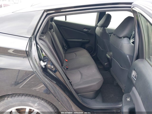 JTDKBRFU4H3048421 Toyota Prius Two