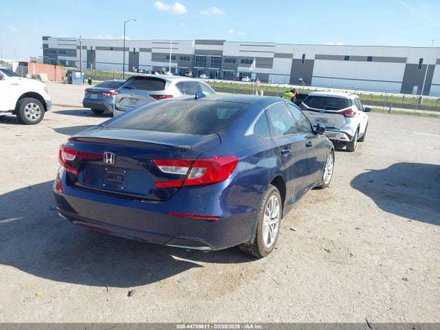 44706611 :رقم المزاد ، 1HGCV1F11JA225805 vin ، 2018 Honda Accord Lx مزاد بيع