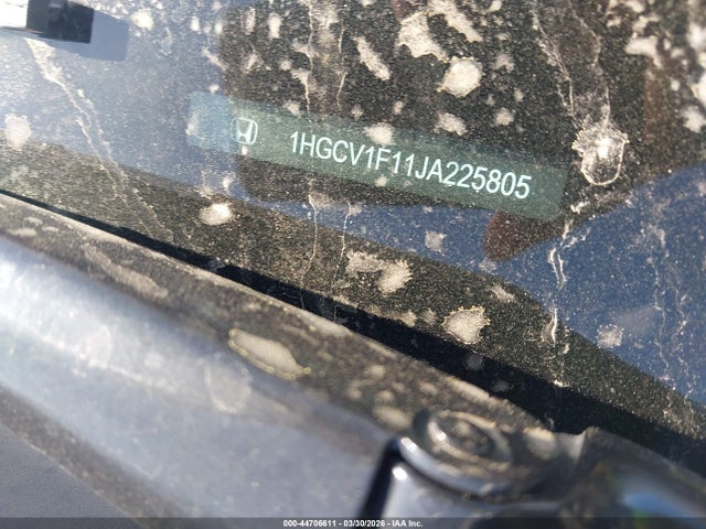 44706611 :رقم المزاد ، 1HGCV1F11JA225805 vin ، 2018 Honda Accord Lx مزاد بيع