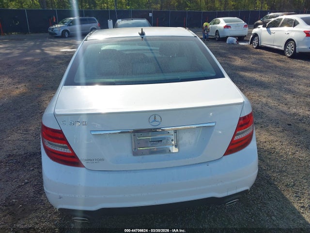 Продажа на аукционе авто 2014 Mercedes-benz C 350 Sport, vin: WDDGF5HBXEA945691, номер лота: 44706624