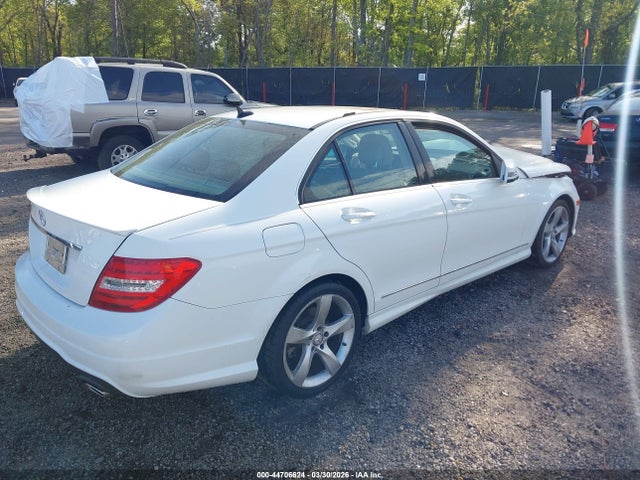 Продажа на аукционе авто 2014 Mercedes-benz C 350 Sport, vin: WDDGF5HBXEA945691, номер лота: 44706624