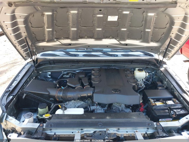 2012 TOYOTA FJ CRUISER JTEBU4BF7CK126155 Photo 9