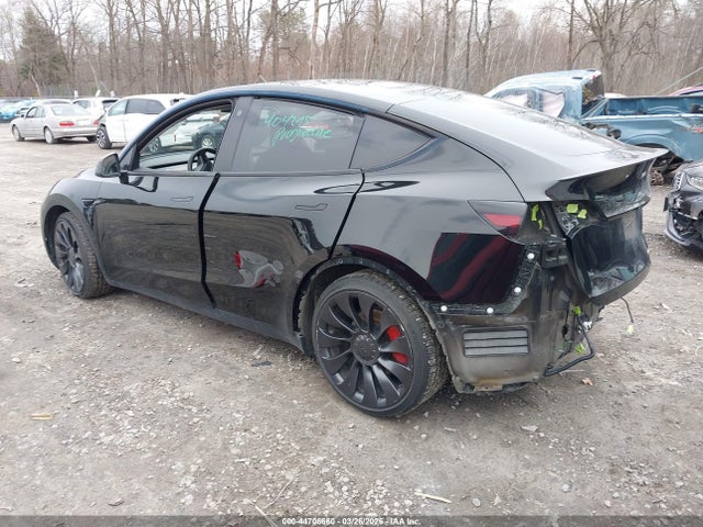7SAYGDEFXNF512878 Tesla Model Y Performance Dual Motor All-wheel Drive