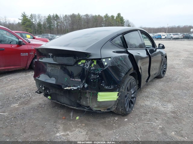 7SAYGDEFXNF512878 Tesla Model Y Performance Dual Motor All-wheel Drive