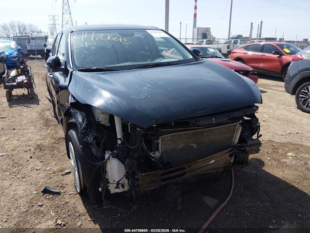 44706665 :رقم المزاد ، 5XYPG4A30KG583466 vin ، 2019 Kia Sorento 2.4l L مزاد بيع