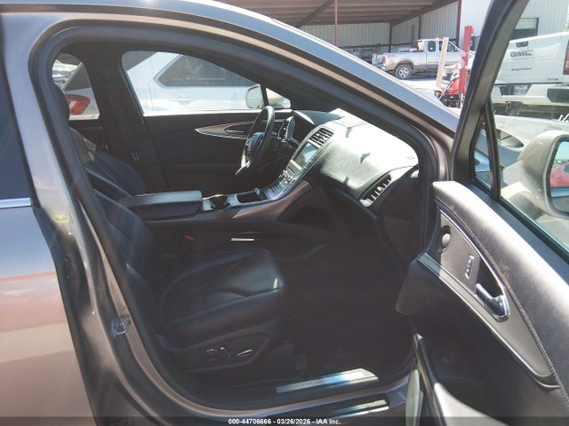 44706666 :رقم المزاد ، 2LMPJ6L97KBL47545 vin ، 2019 Lincoln Nautilus Reserve مزاد بيع